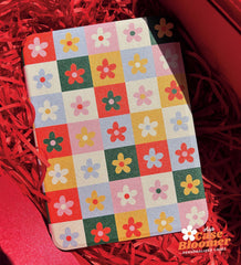 Retro Checkerboard Flowers Kindle Paperwhite Case, Kobo, Kobo, Free Personalization