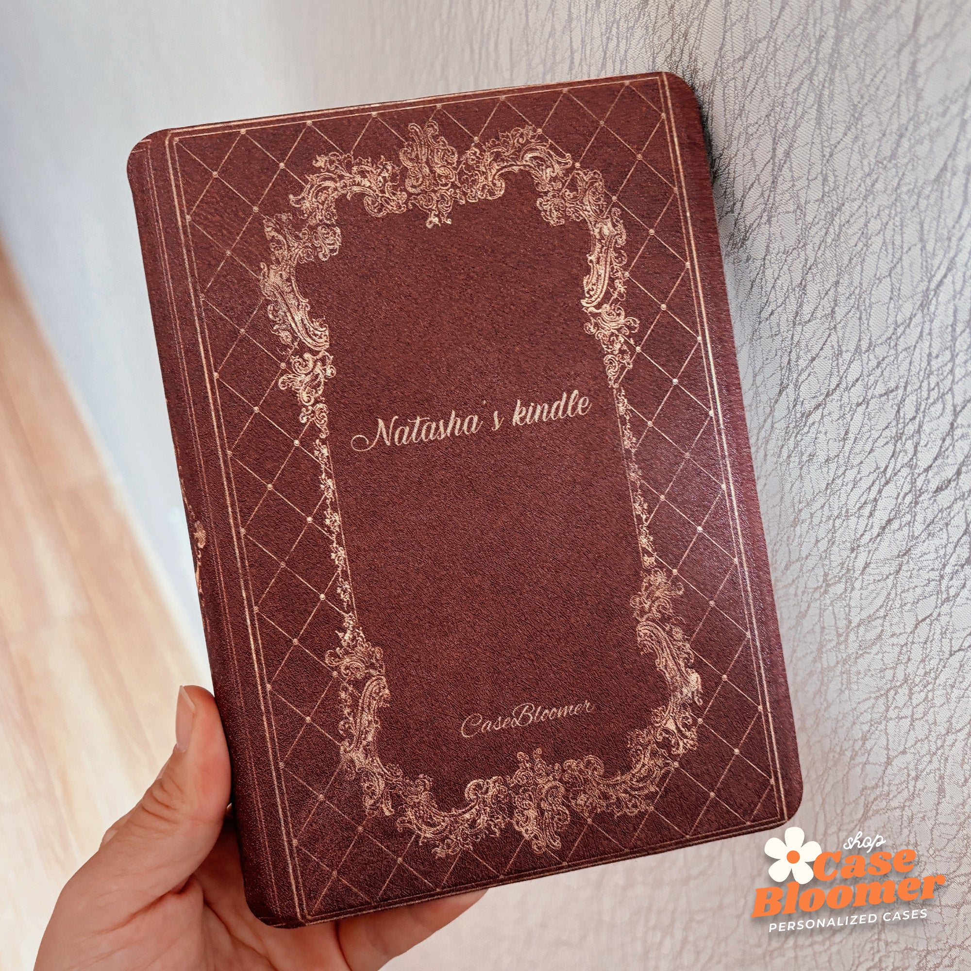 Kwnmobile Kindle Paperwhite (2024)/Colorsoft Case – Vintage Brown PU Cover With Hand Strap & Magnetic Closure